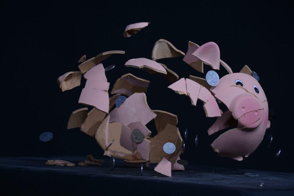 broken-piggy-bank